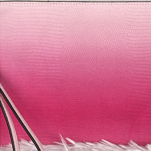 INC International Concepts ~ Molyy Wristlet ~ Pink Ombré ~ NWT! - Picture 2 of 9